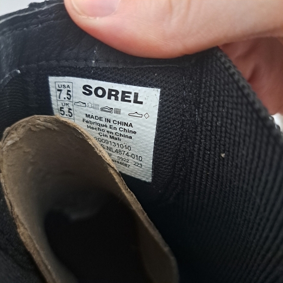 Sorel Black Ankle Boots - Picture 9 of 9
